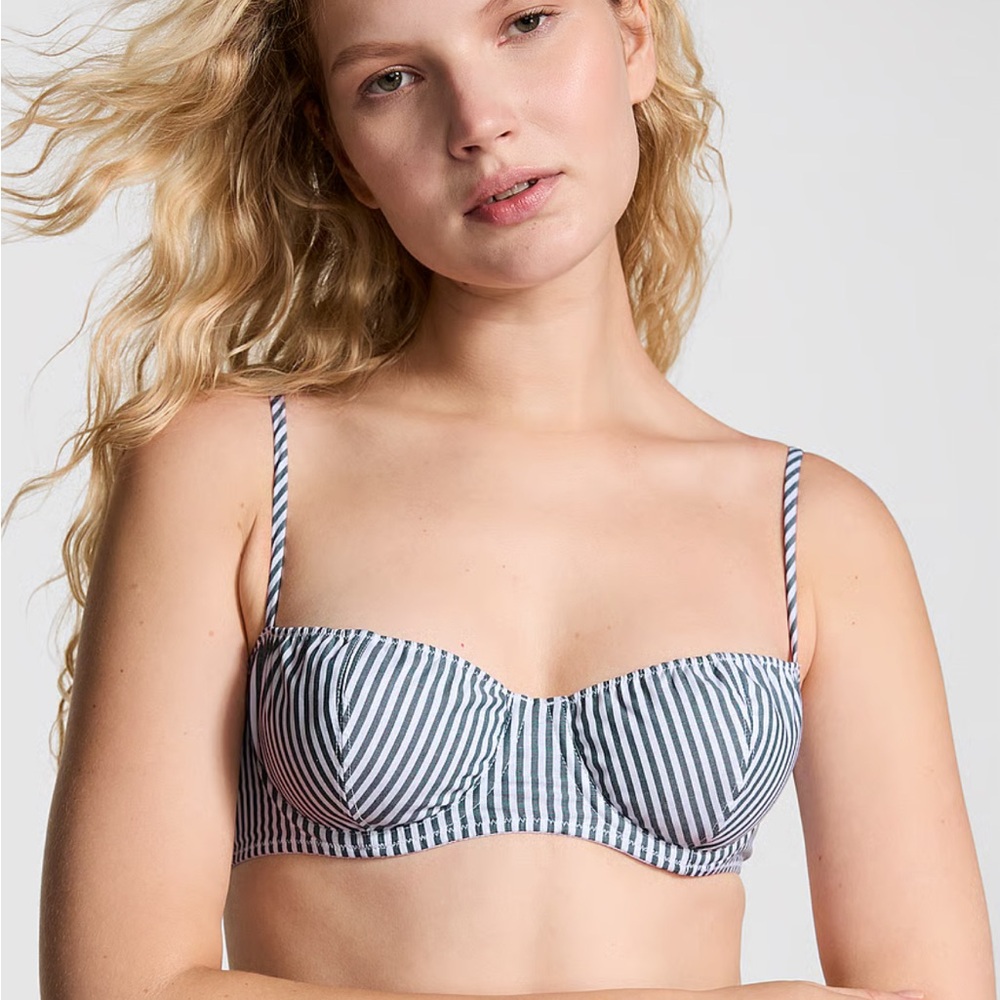 Victoria's Secret Blue and White Striped Bra with Underwire